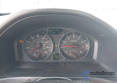 2011 Volvo S40 T5/T5 R-Design from USA, damaged, VIN YV1672MS5B2543438